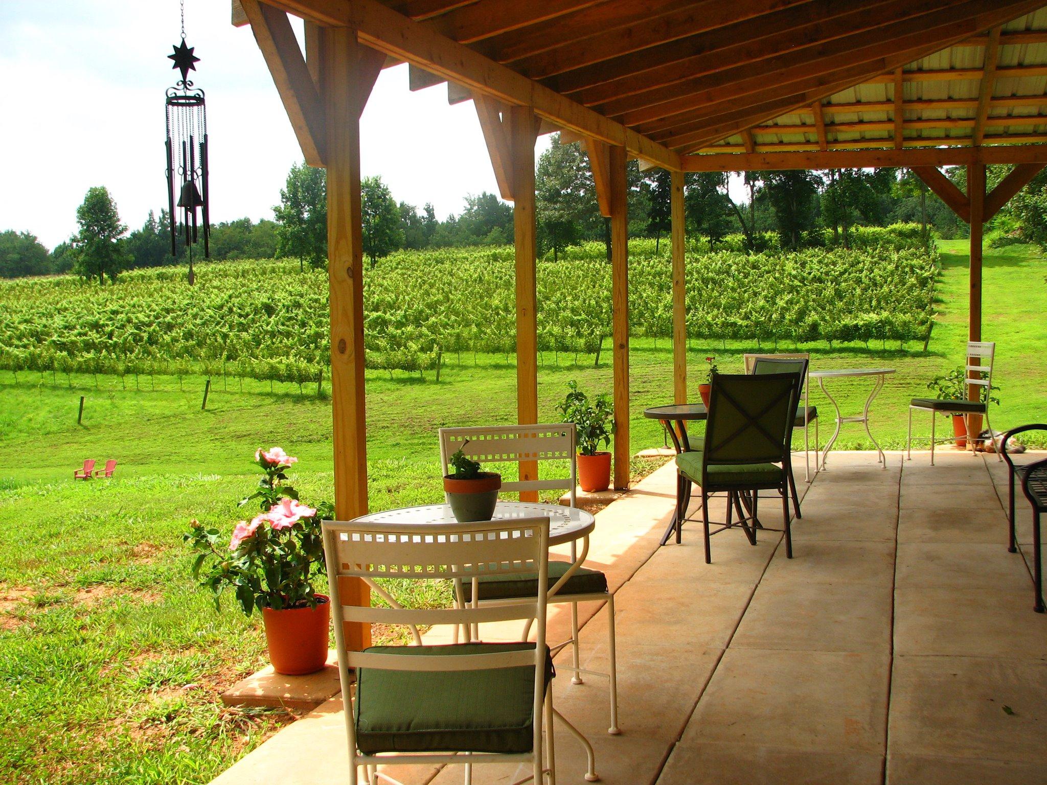 MenaRick Vineyard & Winery